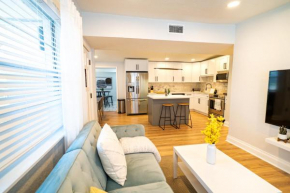 Chic & Stylish Central Location